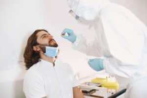 Managing Cold and Flu Symptoms Home Remedies vs. Seeing a Doctor